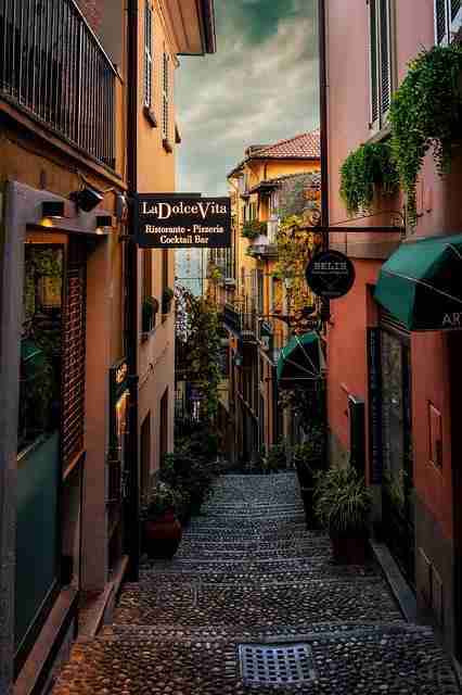 暗网禁地系统入口隐写技术研究｜黑市资源流通记录应用层层加密验证